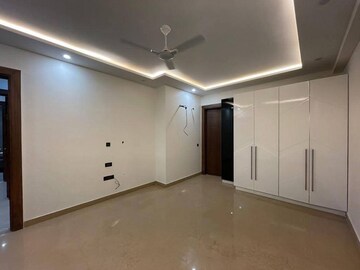 Room in 1 BHK Apartment at Sai Siddhant CHS, Vasai West – for Sale