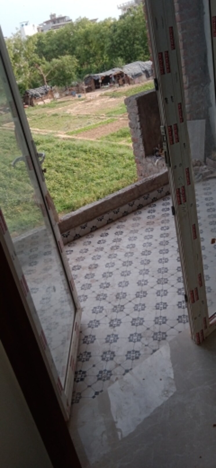 Balcony, sector 85 3 Bedroom 250 Sq.Yd. Builder Floor In Sector 85 Faridabad 8787762