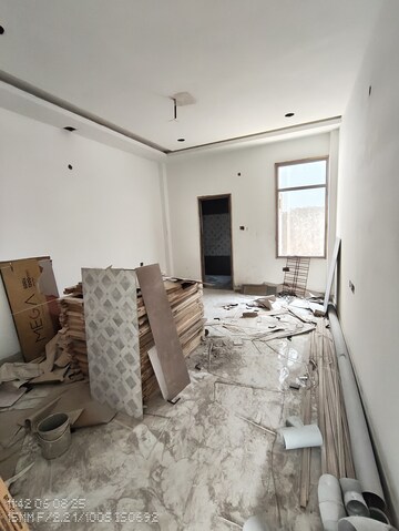 Living Room in 3 BHK Independent House at Jankipuram Extension – for Sale
