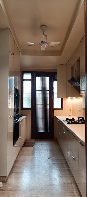Kitchen in 3 BHK Builder Floor at Anand Vihar – for Rent