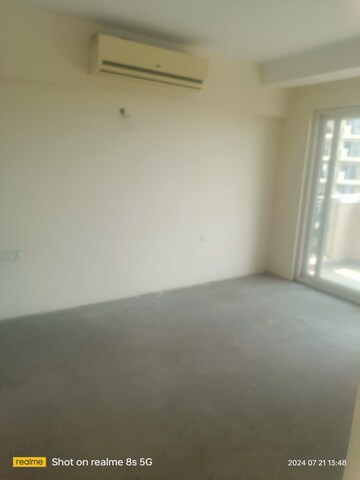 Room in 3 BHK Apartment at ATS Kocoon, Sector 109 – for Sale