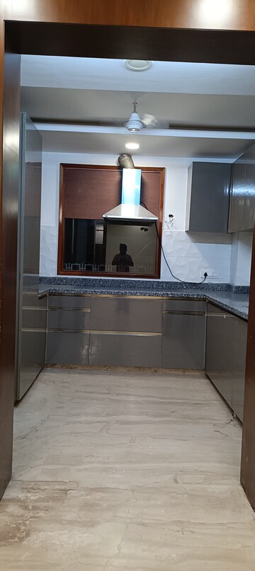 Kitchen in 3 BHK Builder Floor at Ram Vihar – for Rent