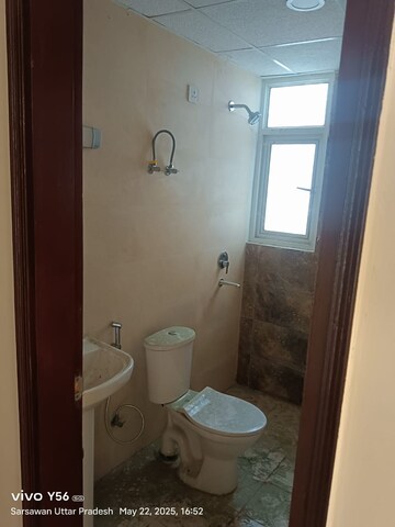 Bathroom in 3 BHK Apartment at Omaxe Waterscapes, Gomti Nagar – for Rent