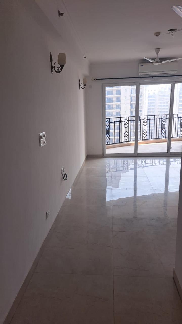 3 BHK + Servant Room Apartment For Sale in Shapoorji Pallonji Joyville Phase 2