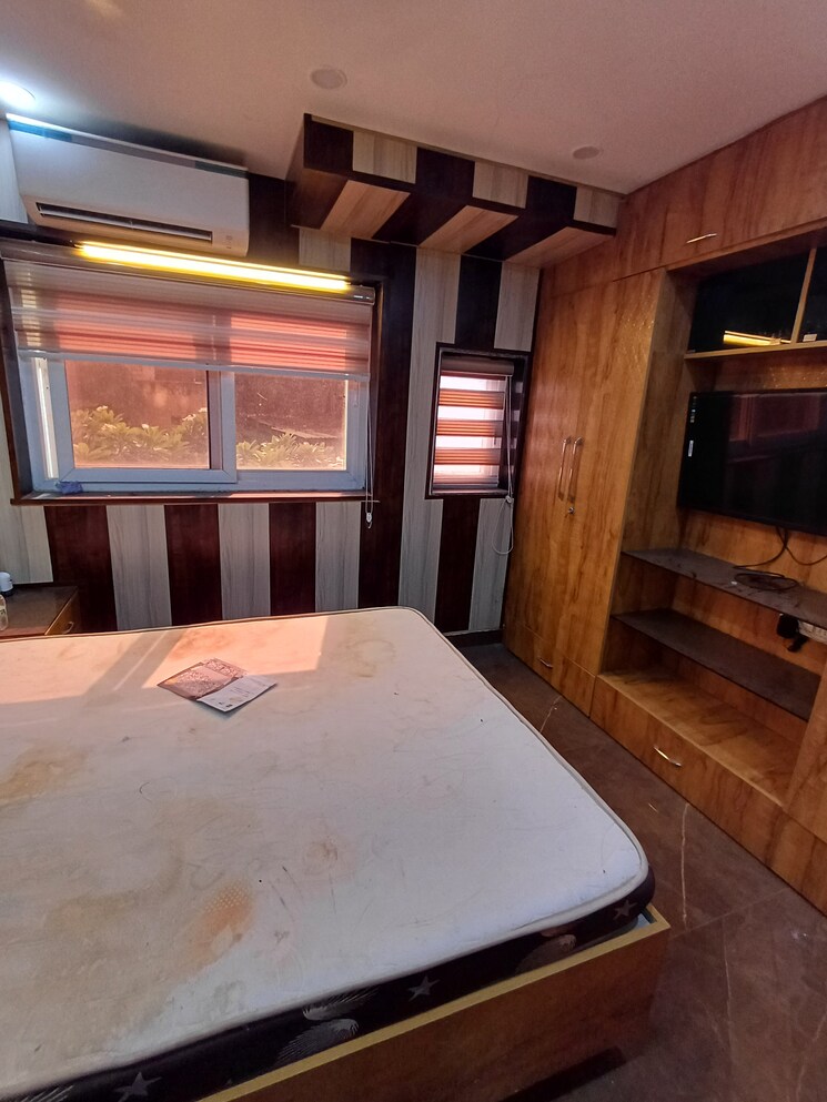 undefined, dlf-one-midtown Studio 300 Sq.Ft. Apartment In Moti Nagar Delhi 8787818