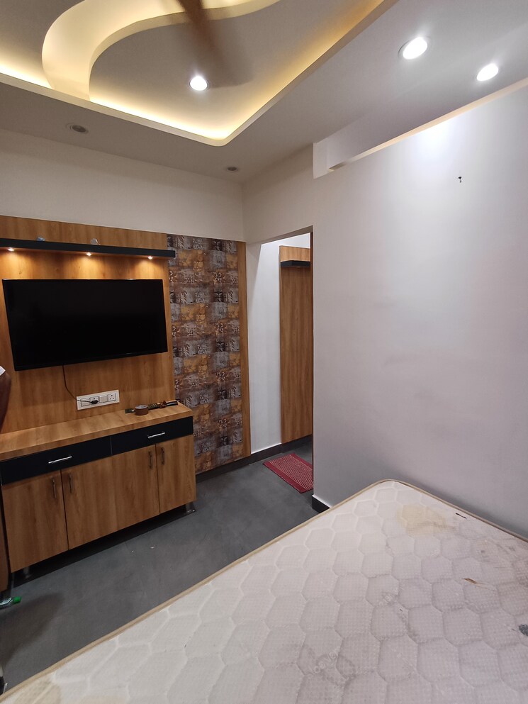 Kitchen, dlf-one-midtown Studio 350 Sq.Ft. Apartment In Moti Nagar Delhi 8787833