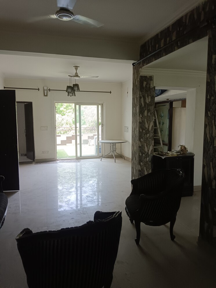 undefined, sheikh sarai 3 Bedroom 1400 Sq.Ft. Apartment In Sheikh Sarai Delhi 8787829