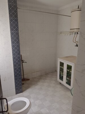 Bathroom in 3 BHK Apartment at Sheikh Sarai – for Sale