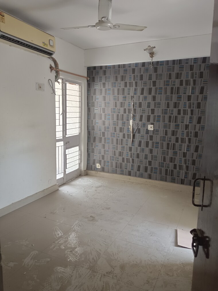 Room, sheikh sarai 3 Bedroom 1400 Sq.Ft. Apartment In Sheikh Sarai Delhi 8787829