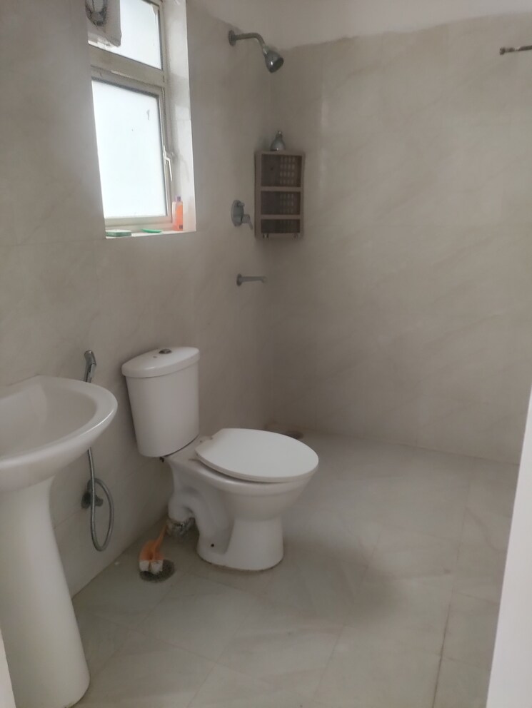 Bathroom, puri-aman-vilas 3 Bedroom 1500 Sq.Ft. Builder Floor In Sector 89 Faridabad 8787842