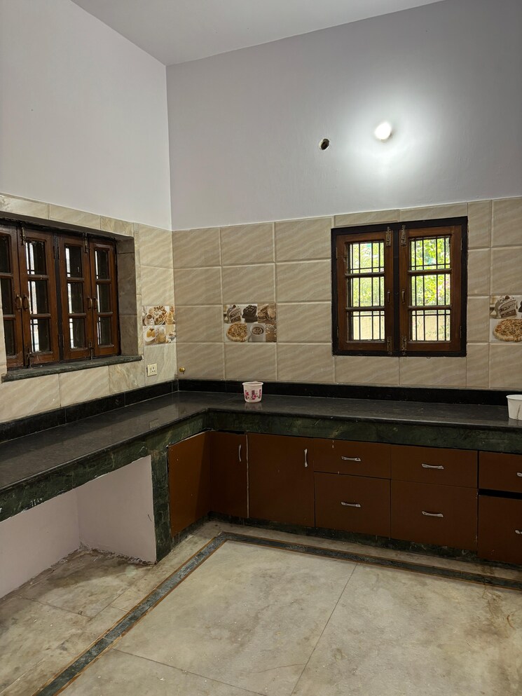 Kitchen, gomti nagar 2 Bedroom 2152 Sq.Ft. Independent House In Gomti Nagar Lucknow 8787838