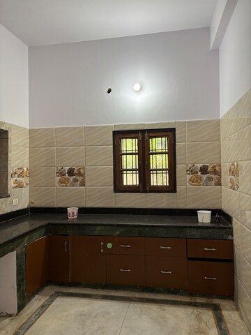 Kitchen in 2 BHK Independent House at Gomti Nagar – for Rent