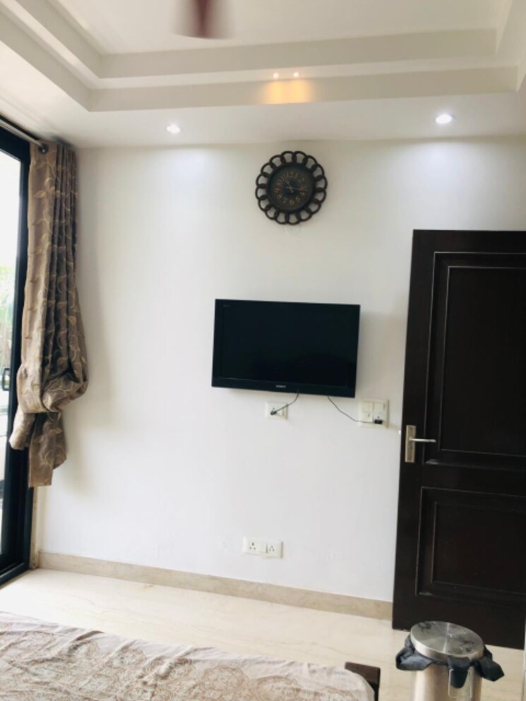 Room, saket 2 Bedroom 2000 Sq.Ft. Apartment In Saket Delhi 8787852