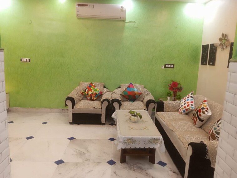 Living Room, sheikh sarai 4 Bedroom 2800 Sq.Ft. Apartment In Sheikh Sarai Delhi 8787865