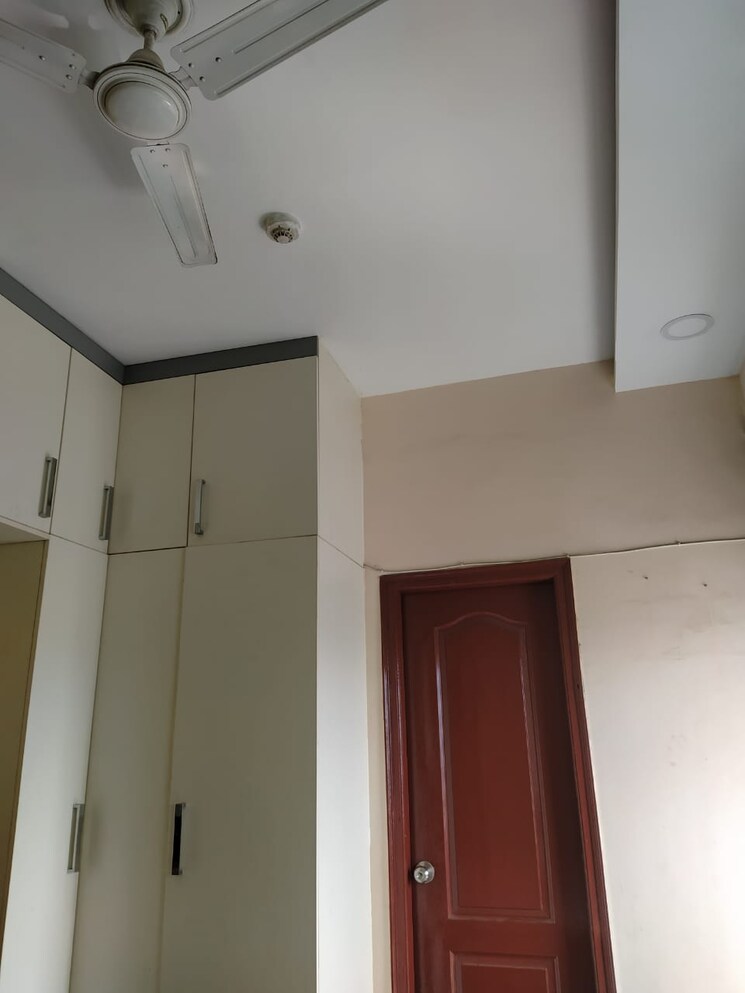 Bedroom, rishabh-cloud-9 3 Bedroom 1350 Sq.Ft. Apartment In Sector 1 Vaishali Ghaziabad 8787880