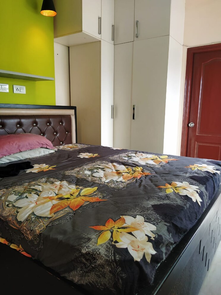 Bedroom, rishabh-cloud-9 3 Bedroom 1350 Sq.Ft. Apartment In Sector 1 Vaishali Ghaziabad 8787880