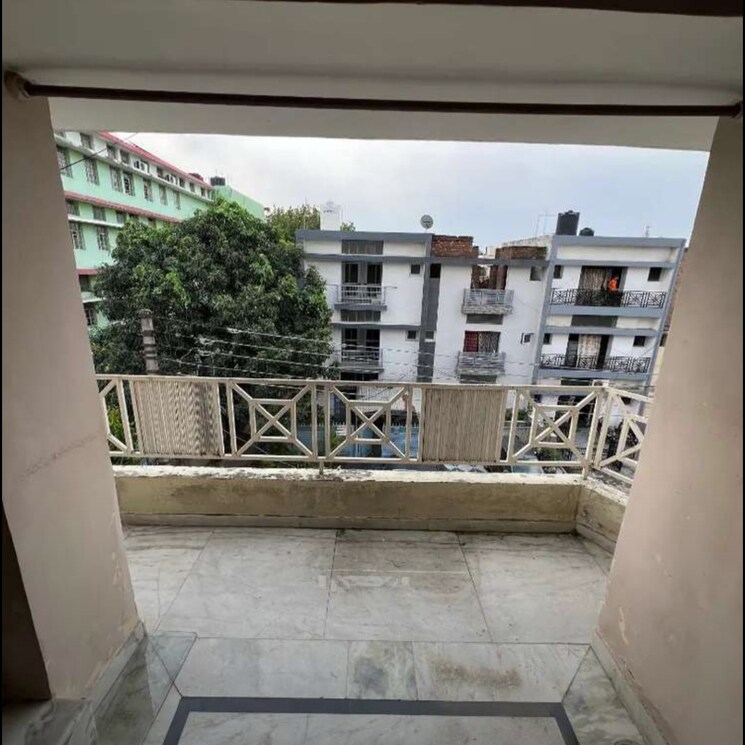 Balcony, sector 37 2 Bedroom 1000 Sq.Ft. Builder Floor In Sector 37 Chandigarh 8787873