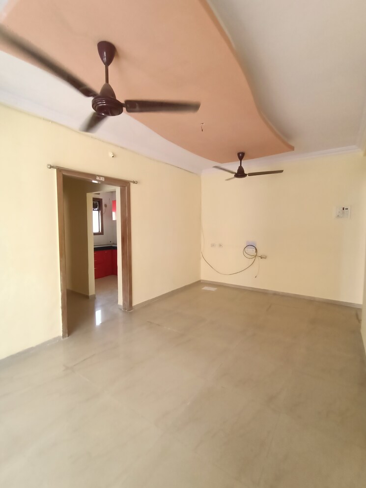 Room, dombivli west 2 Bedroom 1000 Sq.Ft. Apartment In Dombivli West Thane 8787946