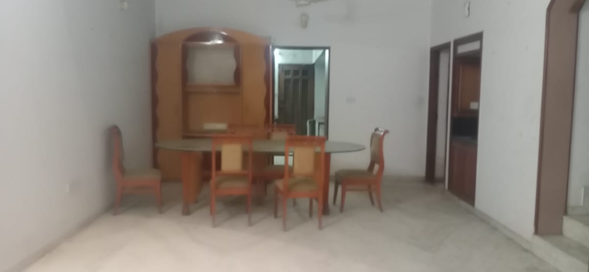 4 BHK + Pooja Room Independent House For Rent in Akota