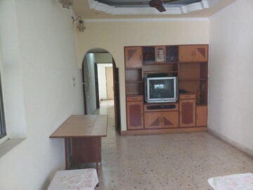 Living Room in 4 BHK Independent House at Akota – for Rent