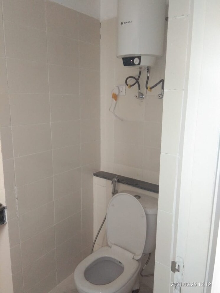 Bathroom, vatika-primrose-floors 2 Bedroom 1125 Sq.Ft. Builder Floor In Sector 82 Gurgaon 8787952