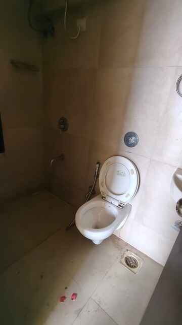 Bathroom in 1 BHK Apartment at Conwood Astoria, Goregaon East – for Rent