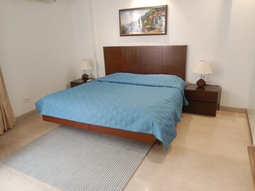 Bedroom in 3 BHK Builder Floor at Defence Colony – for Rent