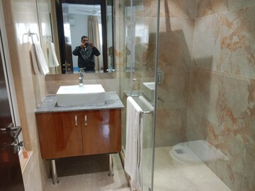 Bathroom in 3 BHK Builder Floor at Defence Colony – for Rent