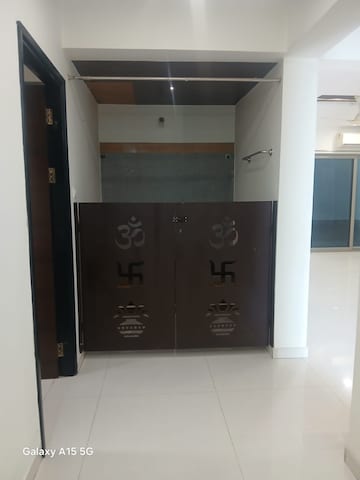 Furnished Amenities in 3 BHK Apartment at Happy Homes Kondapur, Kondapur – for Rent
