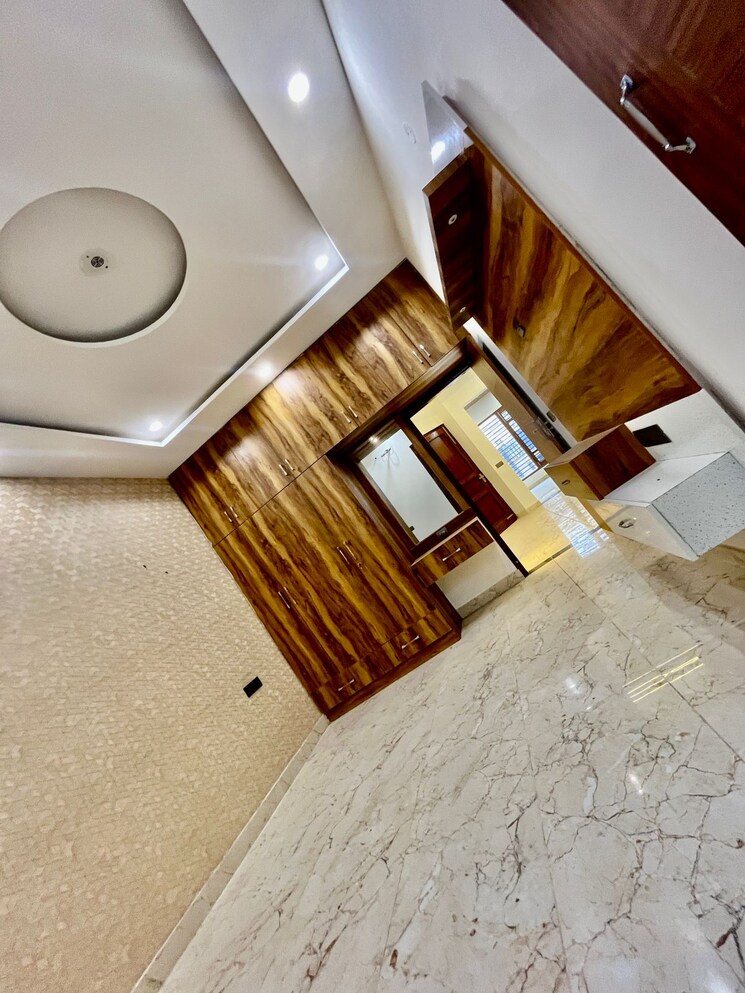 undefined, kishanpura 3 Bedroom 180 Sq.Yd. Independent House In Kishanpura Zirakpur 8788048