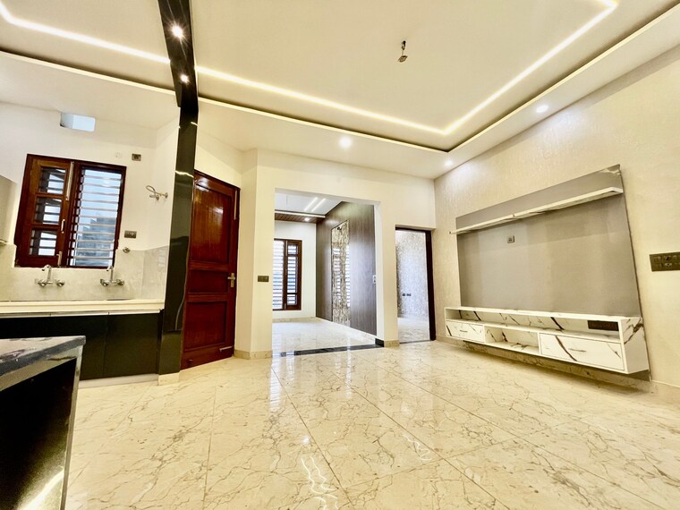 undefined, kishanpura 3 Bedroom 180 Sq.Yd. Independent House In Kishanpura Zirakpur 8788048