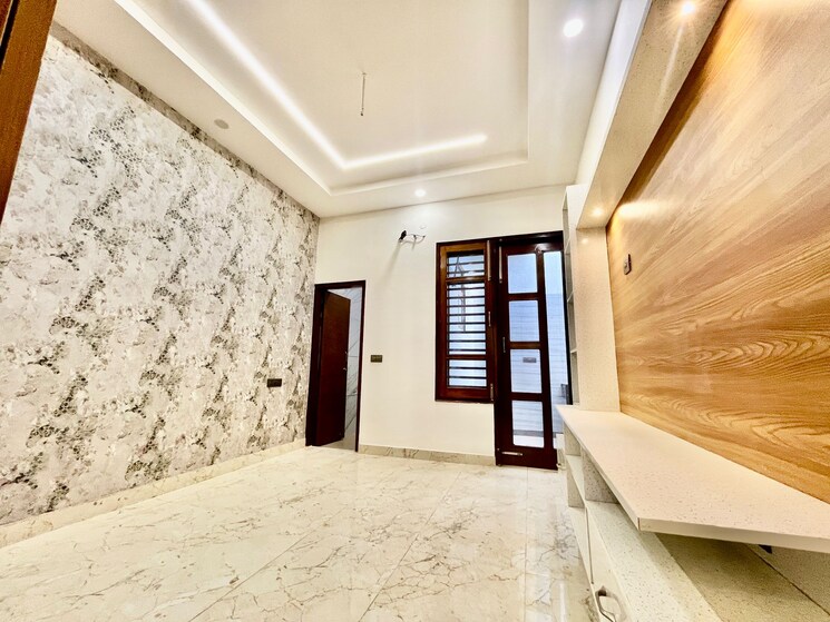 undefined, kishanpura 3 Bedroom 180 Sq.Yd. Independent House In Kishanpura Zirakpur 8788048