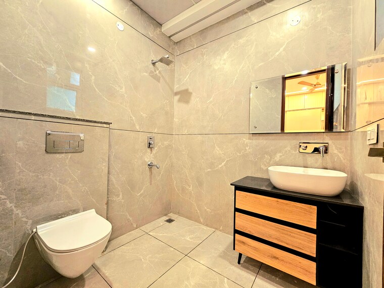 Bathroom, high ground 3 Bedroom 150 Sq.Yd. Apartment In High Ground Zirakpur 8788110
