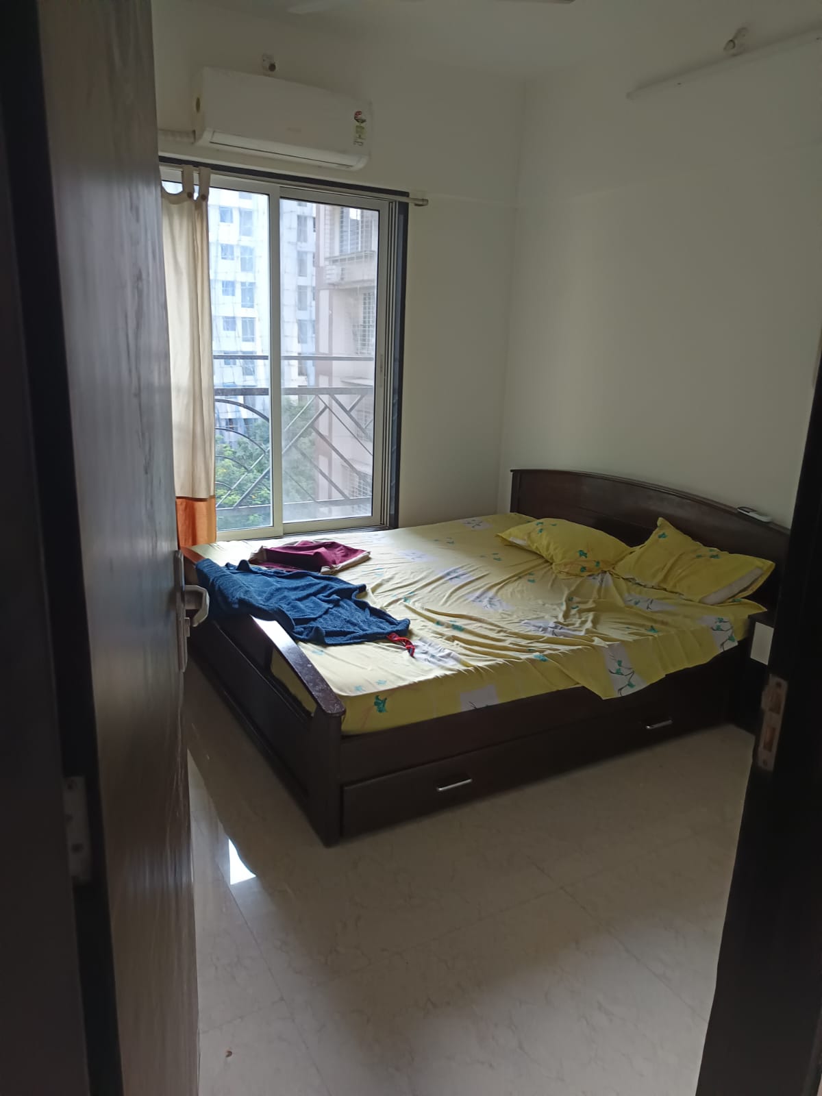 2 BHK Apartment For Rent in Mumbai Jai Raj Ratna