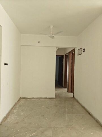 Room in 1 BHK Apartment at Shapoorji Pallonji Joyville Hadapsar Annexe, Hadapsar – for Rent