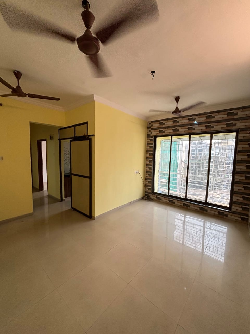 2 BHK 850 Sq.Ft. Apartment in Evergreen city