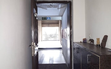 3 BHK Apartment For Sale in Max Towers, Sector 16b