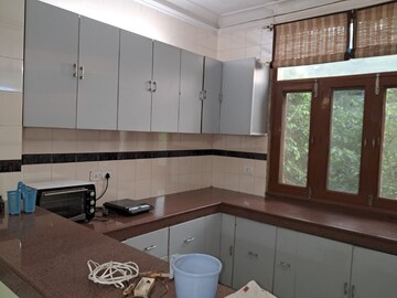 6+ BHK Independent House For Sale in Sector 21