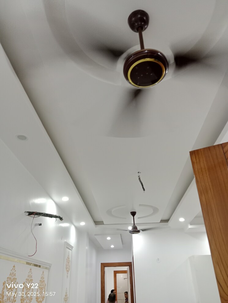 undefined, laxmi nagar 3 Bedroom 1200 Sq.Ft. Builder Floor In Laxmi Nagar Delhi 8788177