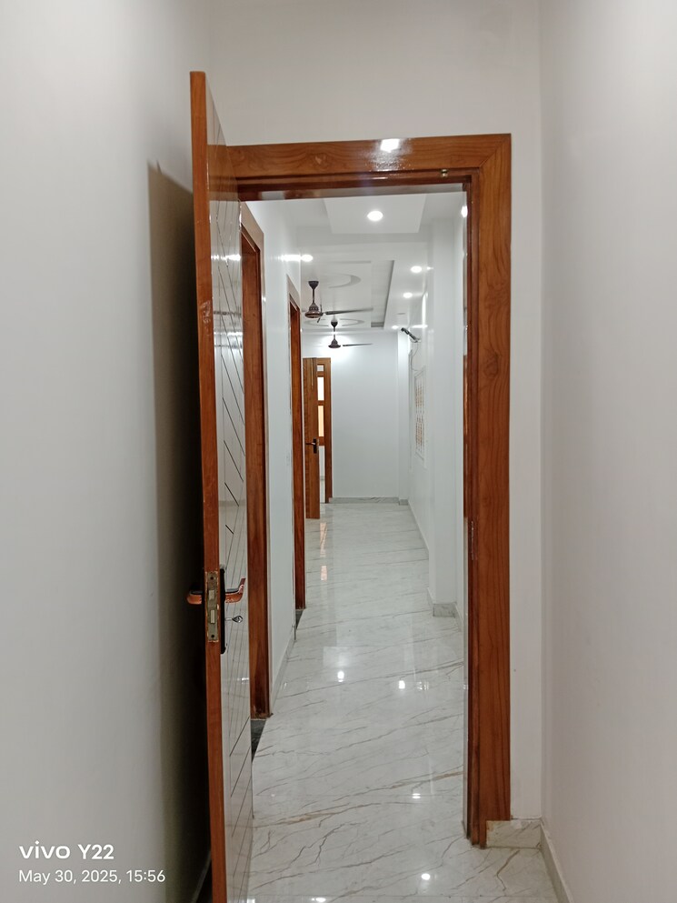undefined, laxmi nagar 3 Bedroom 1200 Sq.Ft. Builder Floor In Laxmi Nagar Delhi 8788177