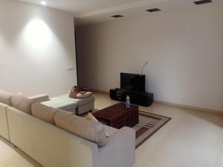 Living Room, sector 33 3 Bedroom 500 Sq.Yd. Builder Floor In Sector 33 Chandigarh 8788174