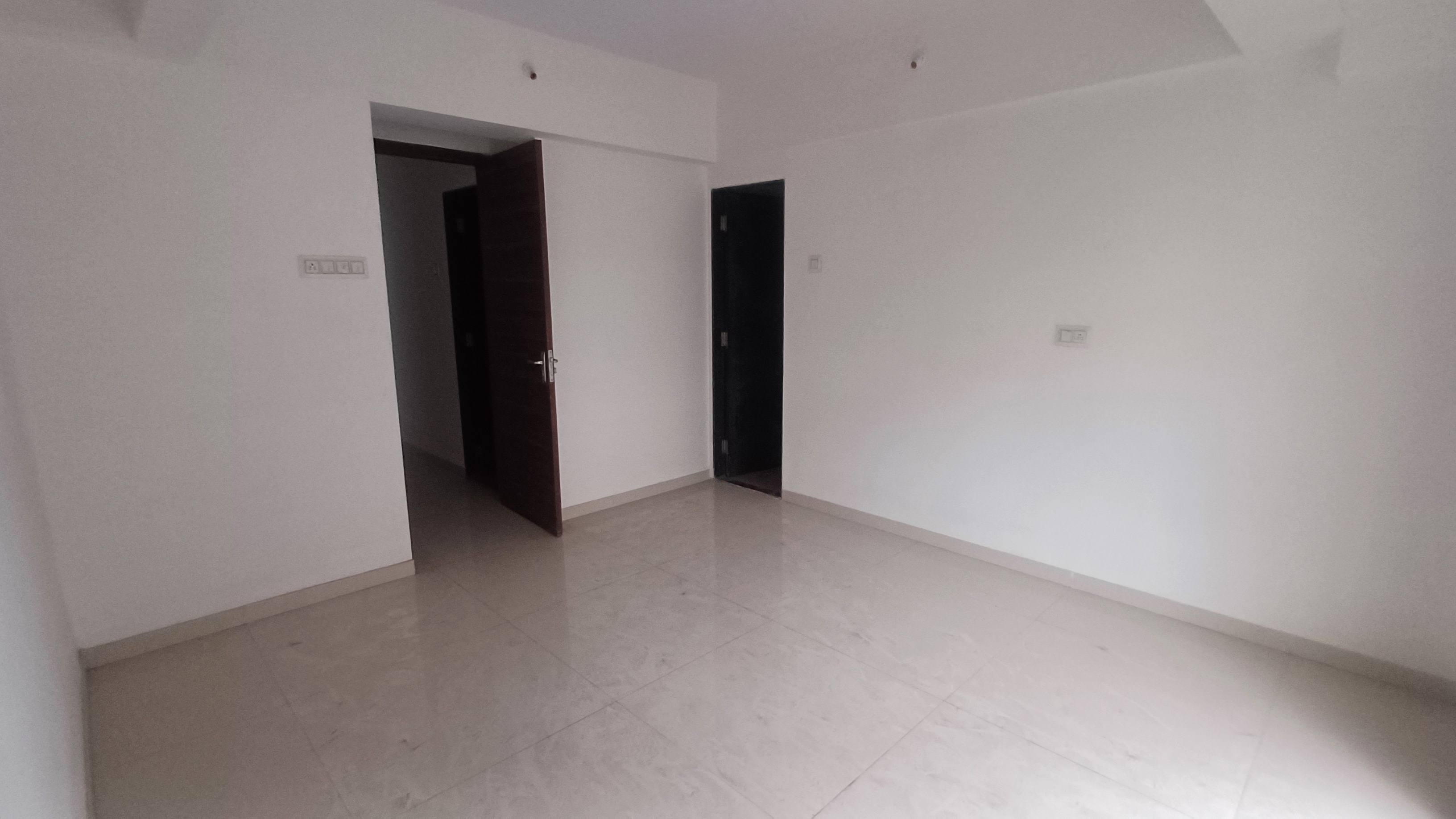 2 BHK + Extra Room Apartment For Rent in Mahajan CHS