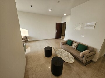 Team Area in 3 BHK Apartment at Piramal Mahalaxmi, Mahalaxmi – for Rent