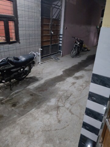 1 RK Builder Floor – Exterior View View at Sector 23 - for Rent