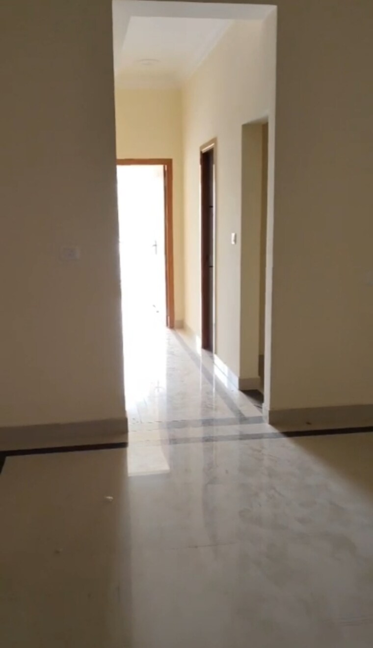 undefined, indira nagar 3 Bedroom 900 Sq.Ft. Apartment In Indira Nagar Lucknow 8788272