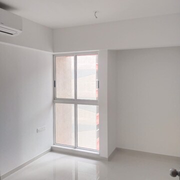 Room in 1 BHK Apartment at Lodha Codename Premier, Mangaon – for Rent
