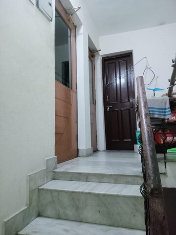 Gym in 2 BHK Builder Floor at Sector 22 – for Rent