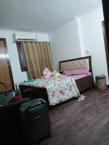 Bedroom in 2 BHK Builder Floor at Sector 22 – for Rent