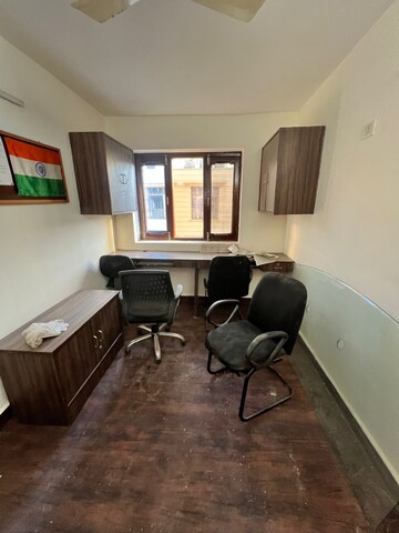 Master Bedroom in 2 BHK Builder Floor at Sector 22 – for Rent