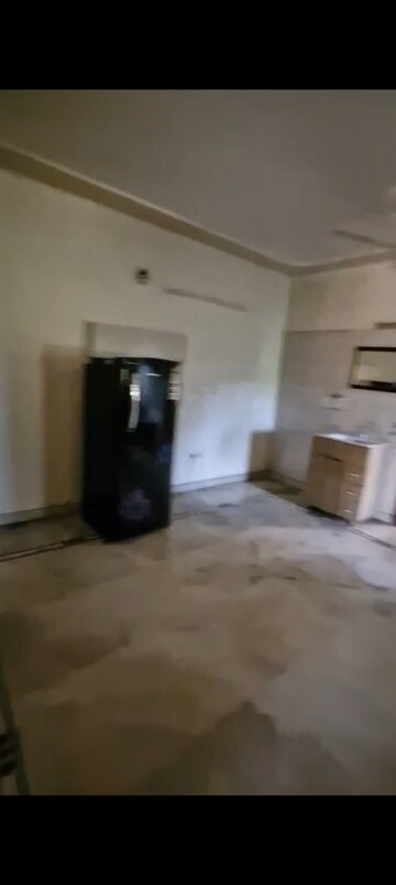 2 BHK Builder Floor For Rent in Sector 44